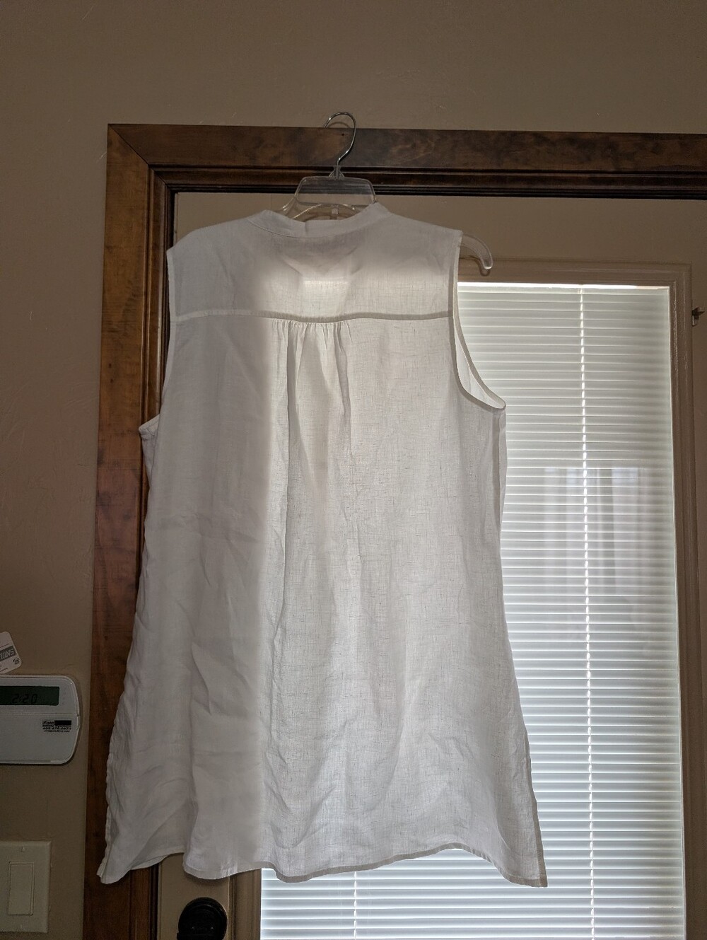 Eileen Fisher 100% Linen Mandarin Collar Sleeveless Shirt Size XL - Picture 4 of 4